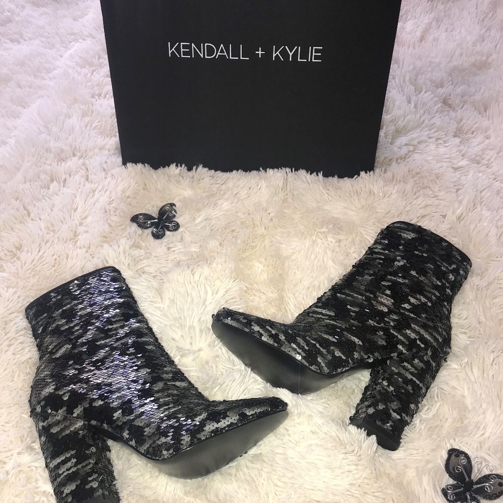 Kendall & Kylie Black Gray Sequin Ankle Bootie